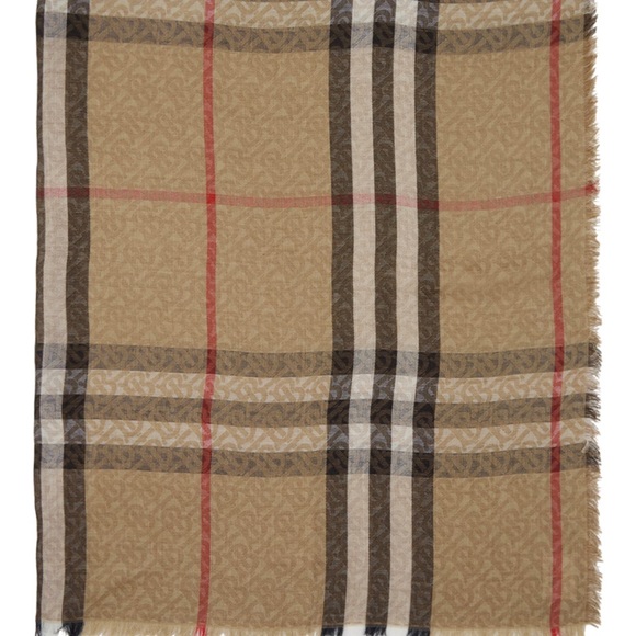 Authentic Burberry scarf - Picture 3 of 6